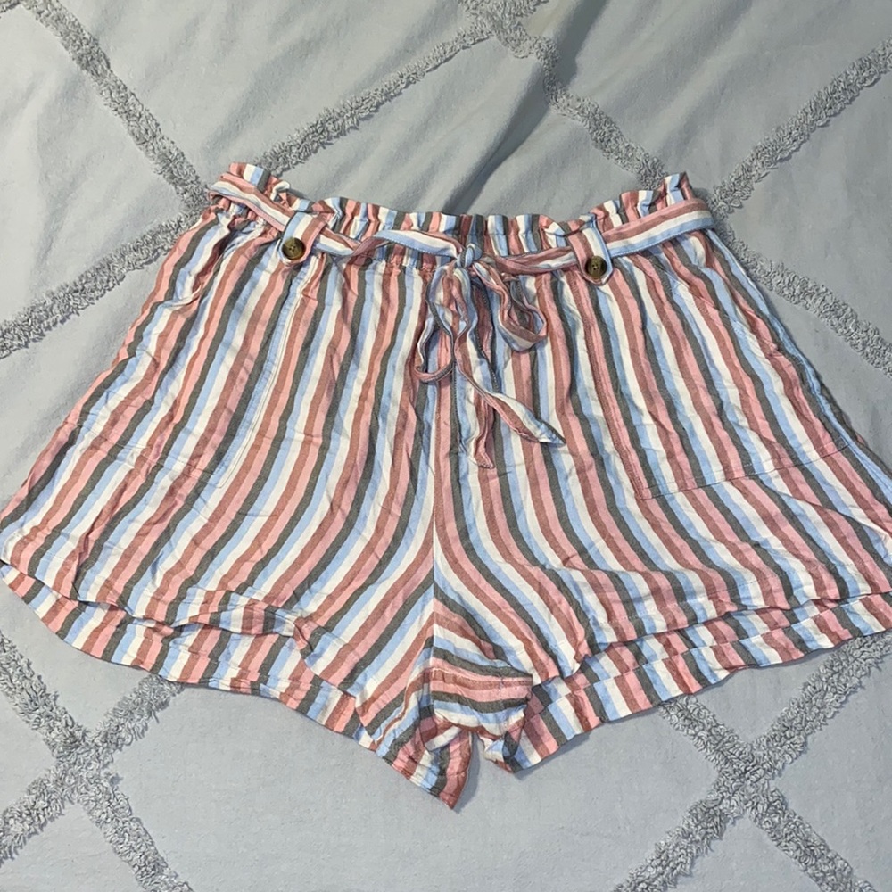 American Eagle Paperbag Shorts
